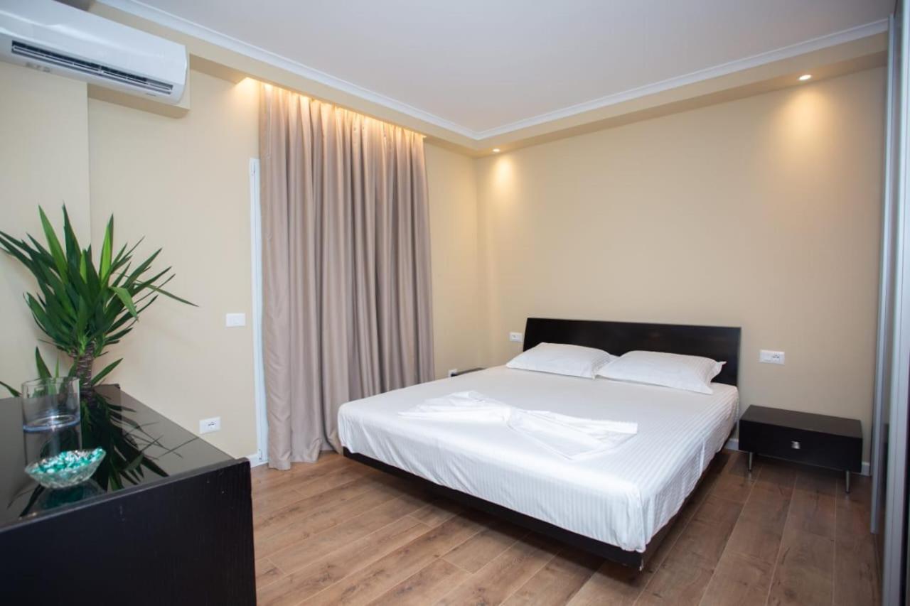 David Center Apartment Tiranë Luaran gambar